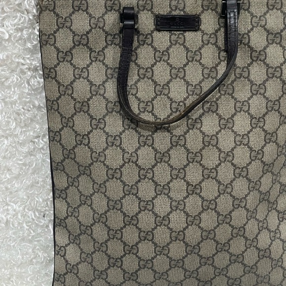 Gucci GG Plus Monogram Flat Vertical Tote - Picture 2 of 15